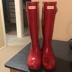Hunter Boots. Bold Red Size US 6